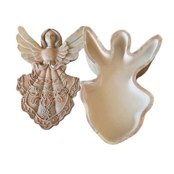 Polystone 3 Dimensional Angel Trinket Box - Picture 3 of 5